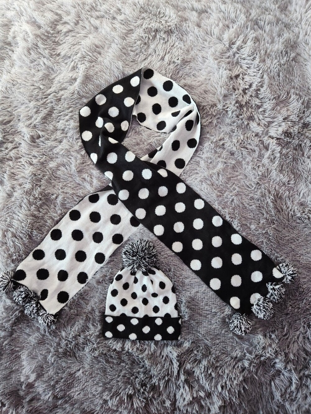 Set Scarf And Beanie